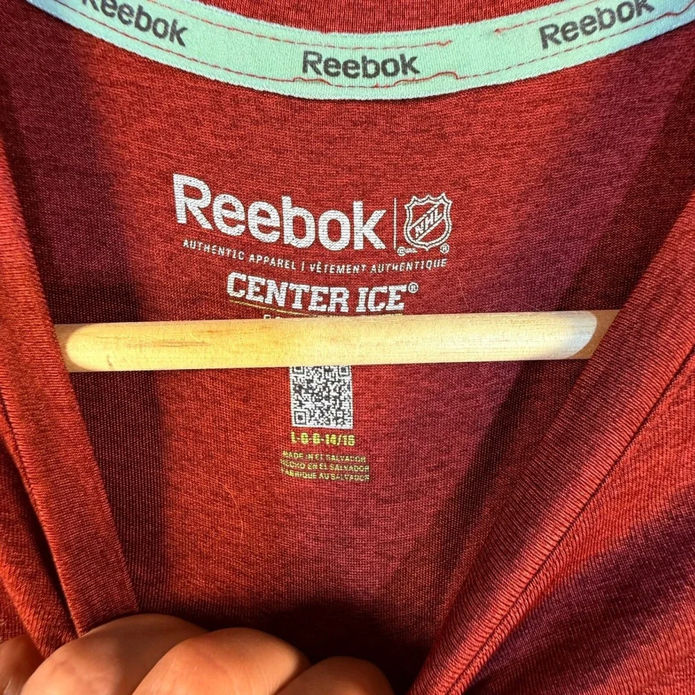 Reebok Colorado Avalanche Hockey Shirt Youth Large L 14/16 Red Long Sleeve NHL